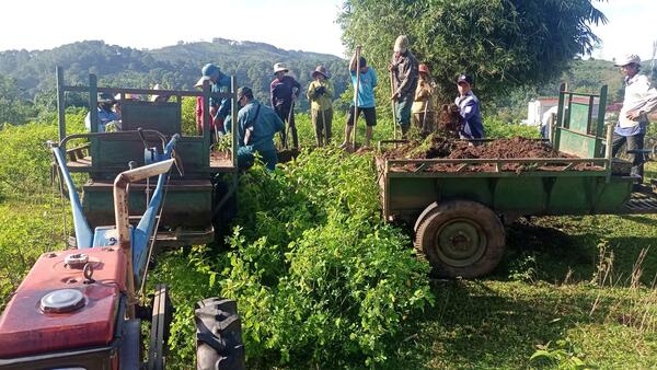Kon Đào tiếp tục khí thế ra quân làm đường giao thông nông thôn – Chung sức xây dựng quê hương ngày càng khởi sắc